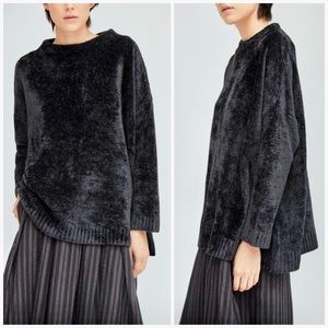 Pas De Calais • 34 • Chenille Pullover Sweater